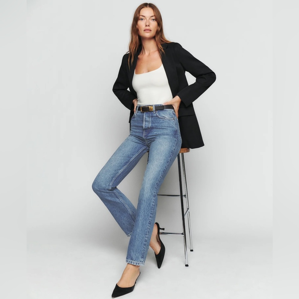 NWT Reformation Women's Cynthia High Rise Relaxed Blue Jeans Size 30x29”